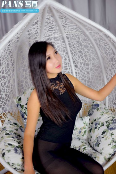 摸摸女